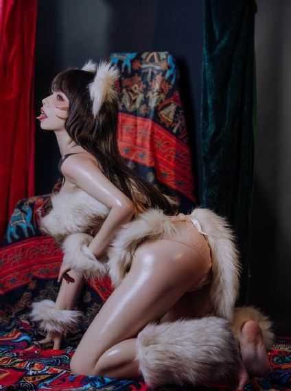 白丝美女免费网站_高清免费播放
