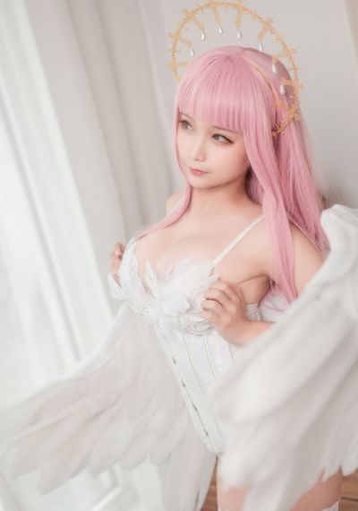 美女与极品免费观看在线观看_迅雷极速版下载