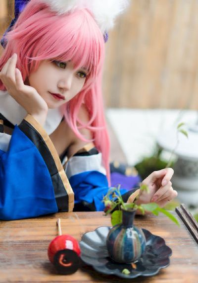 伊人免费在线_BD英语手机在线观看