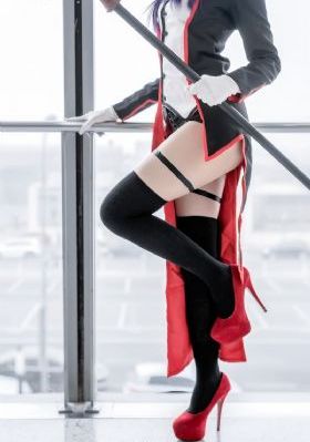 年轻的小嫂子_快播高清无删减WWW